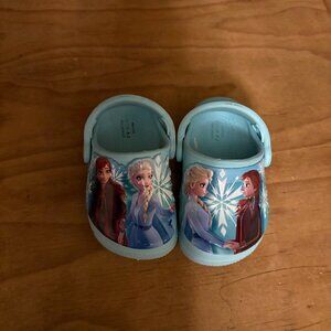 Crocs Fun Lab Frozen II Disney Anna Elsa Ice Blue Clog Shoes Size C5 Slip Ons